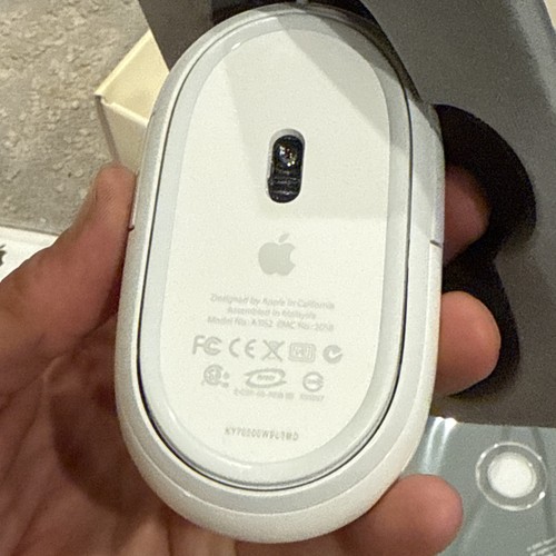 Apple A1152 USB Wired Mighty Mouse (MA086LL/A) Appears To Be New Open Box - Afbeelding 10 van 17