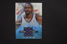 Karl Malone 2001-02 Fleer Marquee Banner Season Memorabilia Jersey Relic Jazz