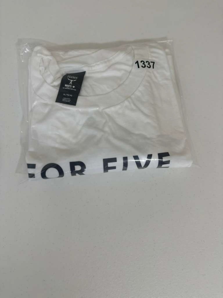 Hanes T Shirt Men Size XL White For Five Coffee Roasters Graphic Casual Tee View 6