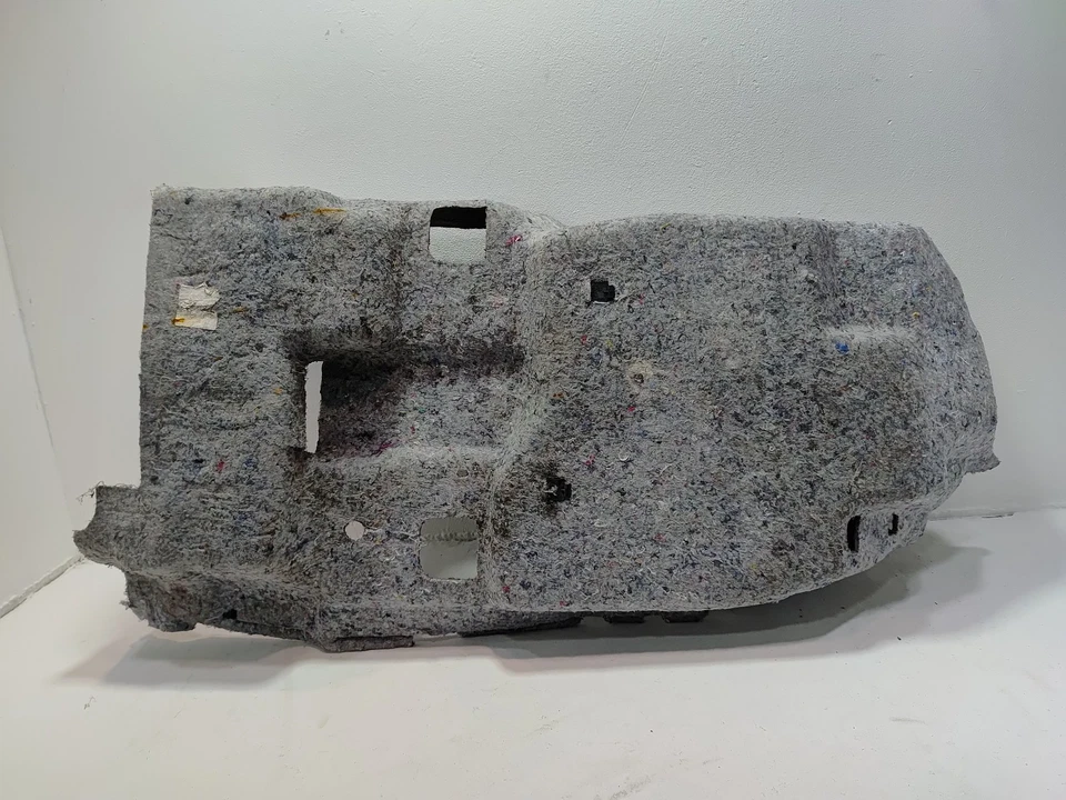 Ford Explorer 2016-2019 delantero izquierdo conductor lateral alfombra revestimiento OEM Foto 3 de 4