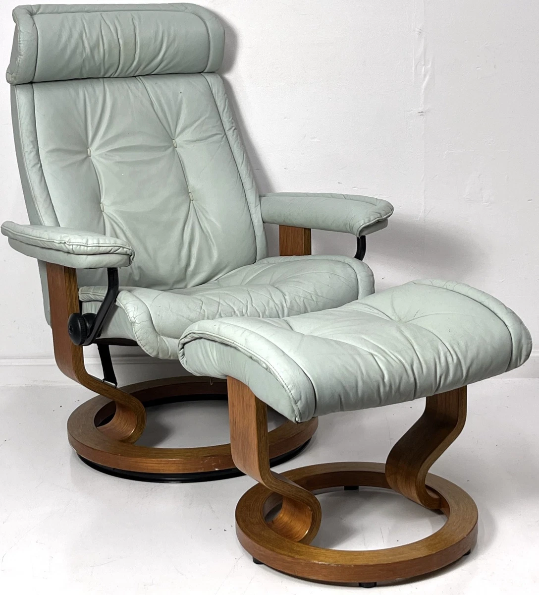 25+ Ekornes for sale | Updated Oct 2026