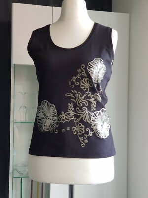 Shirt ohne Arm schwarz Größe S von Giada