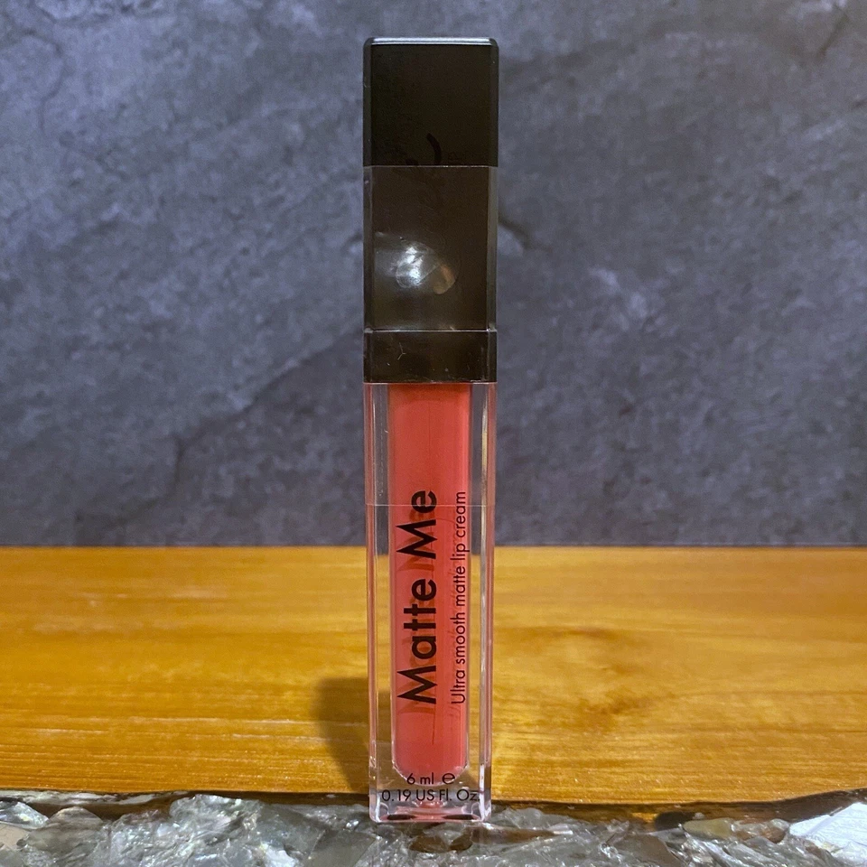 Sleek Makeup Matte Me FRENCH FANCY Ultra Smooth Matte Lip Cream 6ml/0.19 fl oz - Image 4 of 4