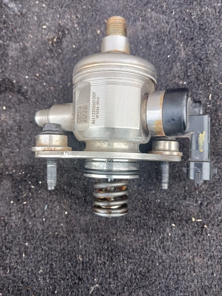 2010-2019 GM 3.0-3.6L High Pressure Fuel Pump - Image 2 of 2
