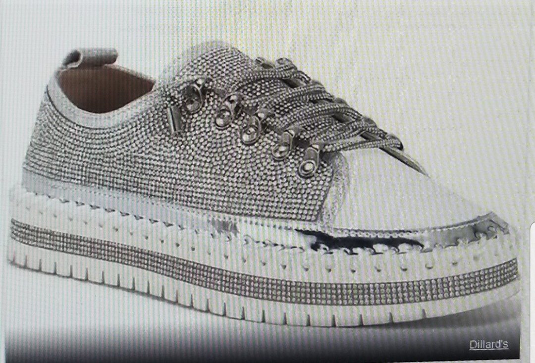 Azalea Wang Sparkle Lace Up Sneaker Size 6, NEW w/ Box!