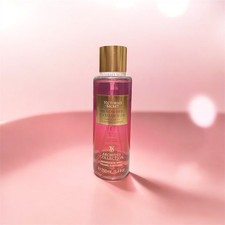 Victoria  s Secret Strawberries  Champagne Fragrance Mist 8.4 fl oz