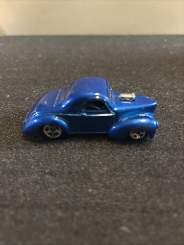 Hot Wheels Custom '41 Willys Coupe 2009 New Models 1/64 Diecast Car - Picture 3 of 6