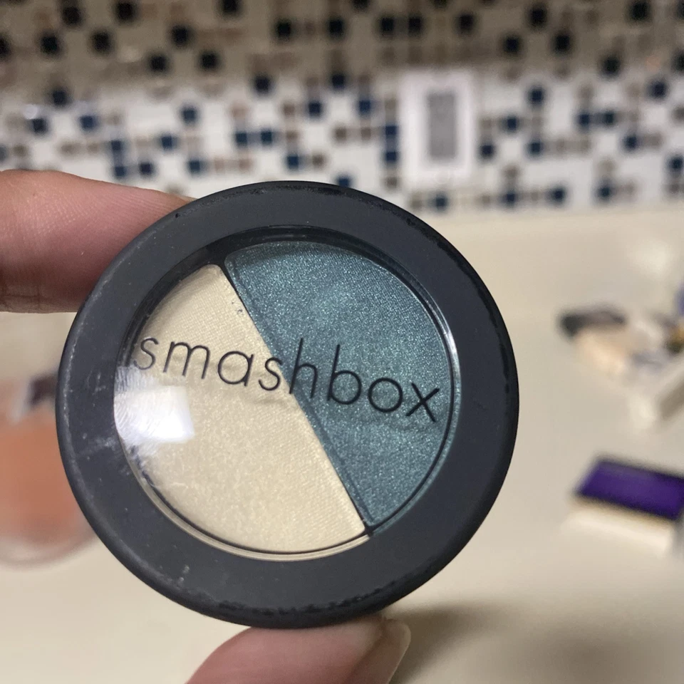 Smashbox Eye Shadow Duo - Smashing View Point Rare Hard To Find AS IS - Image 2 of 4