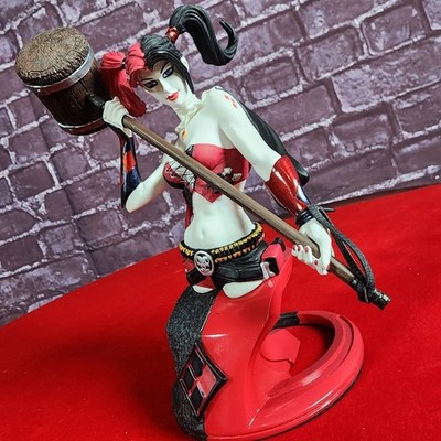 Harley Quinn Bust New 52 - 2nd Edition - DC Comic - NEW J1
