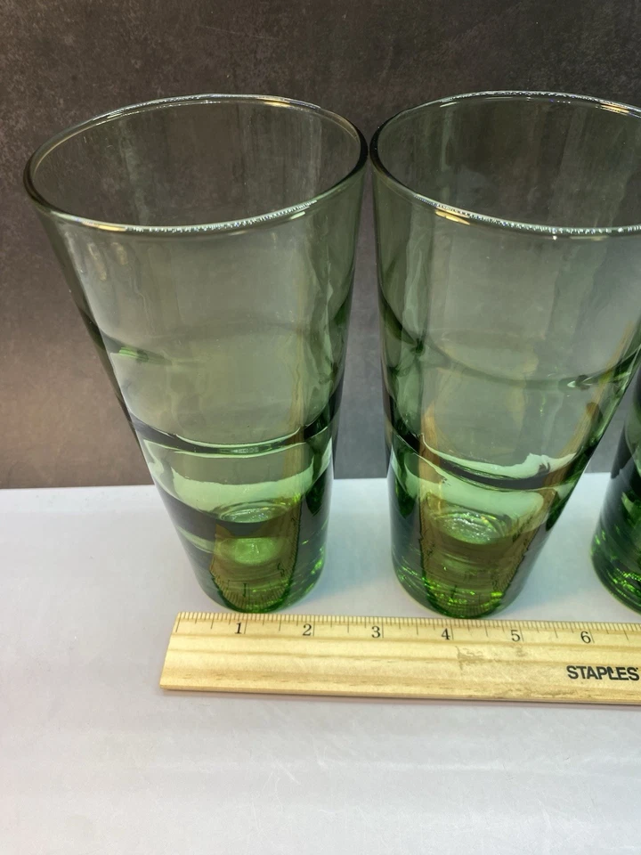 Gorgeous Vintage 1950s Libbey Ripple Green Glass Tumblers. Mid Century Water Gla - Image 3 of 4