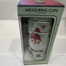 Kitsch’n Glam Stacking Holiday Gnome Ceramic Measuring Cups New