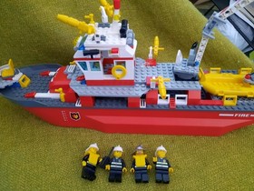 Lego City Fire Boat For FireFighters 7207 Looks New MOD Fast Shipping