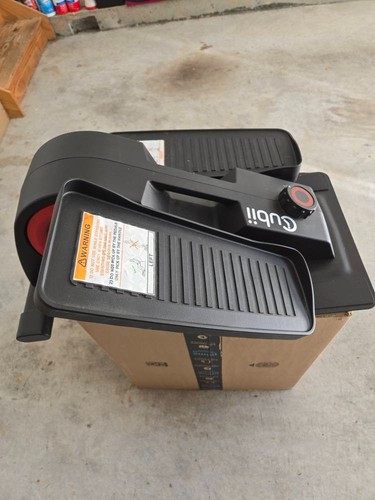 Cubii Pro F3A1 Under Desk Elliptical - Picture 7 of 9