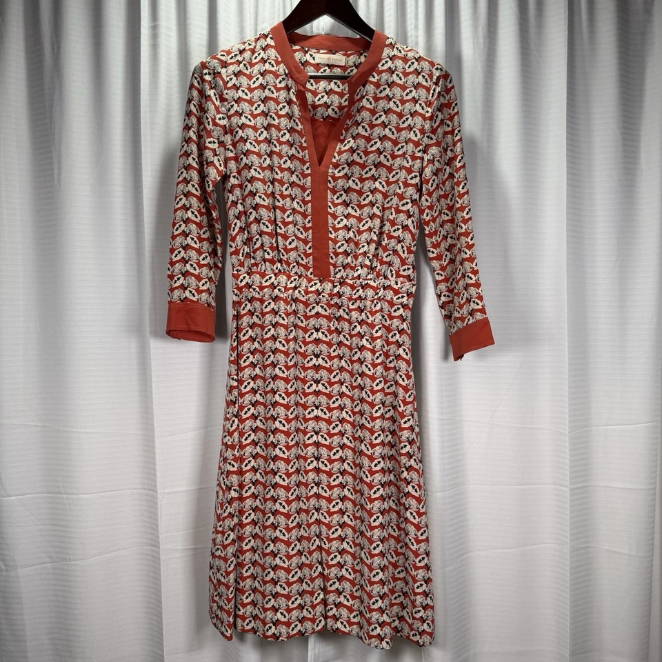 Vestido Tory Burch rojo estampado abstracto manga larga seda para mujer talla pequeña Foto 2 de 4
