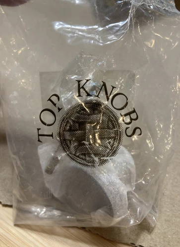 Top Knobs M292 Button 1-1/4 Inch Mushroom Cabinet Knob - Nickel Finish 1 Piece - Picture 1 of 3