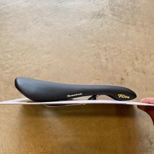 Selle Italia FLITE 1990 NJS Titanium Black Saddle 5.74 Selle Italia FLITE 1990 NJS Titanium Black Saddle 5.74