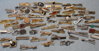 Wholesale Vintage Lot Tie Bar Centurion Knight Fishing Star Fleur de Lis J6