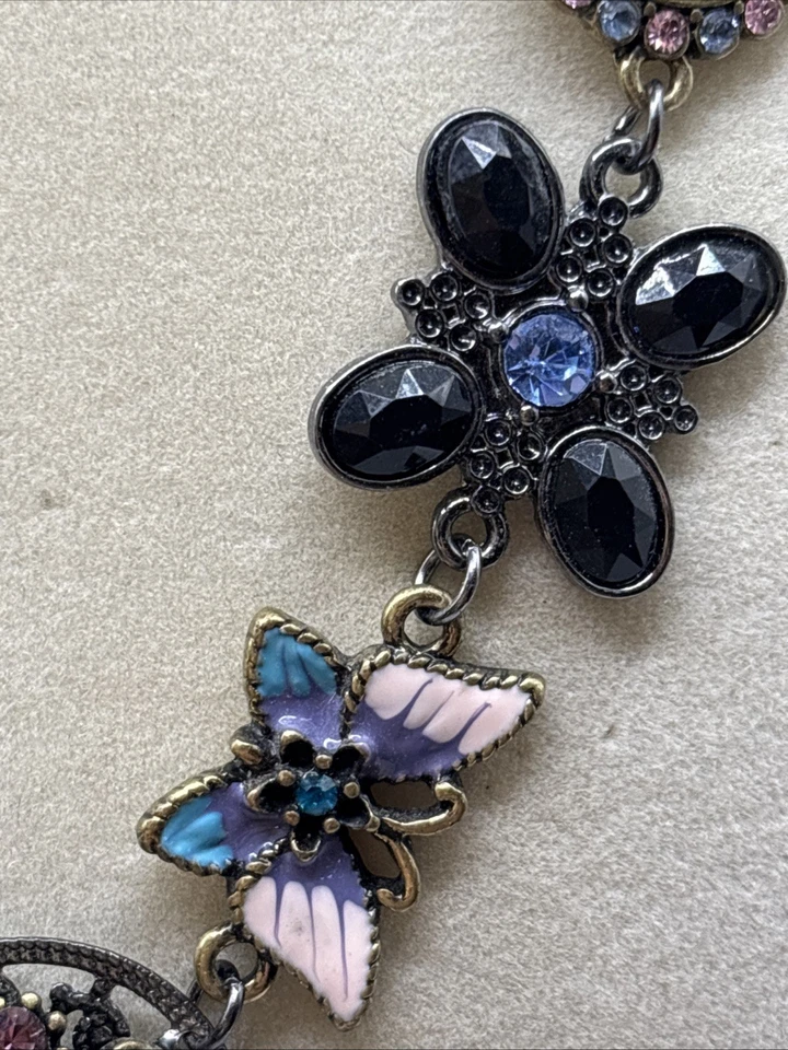 Collar Betsy Johnson Anna Sui firmado Foto 3 de 4