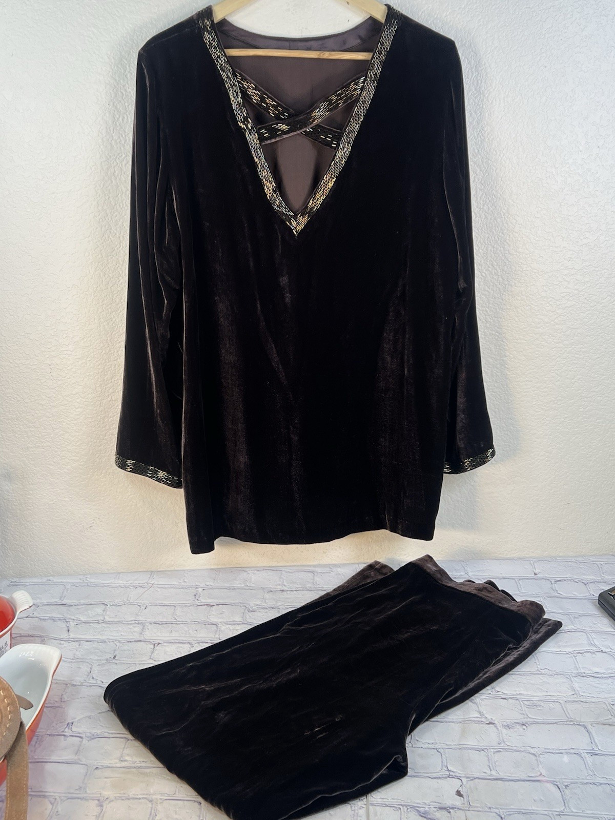 vtg Tesori sz 8 silk velvet top and pants loose fitting raisin brown beaded image 8