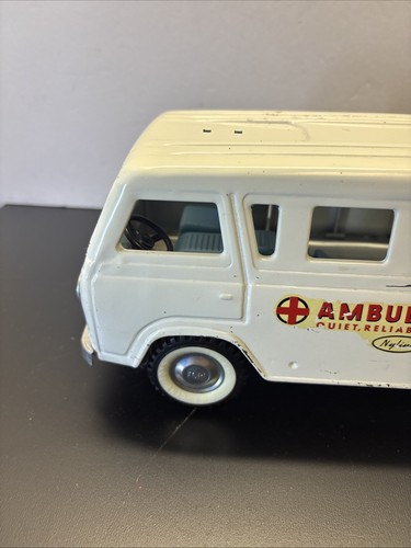 Vintage Pressed Steel Nylint Ford Econoline Ambulance Van - Picture 6 of 14