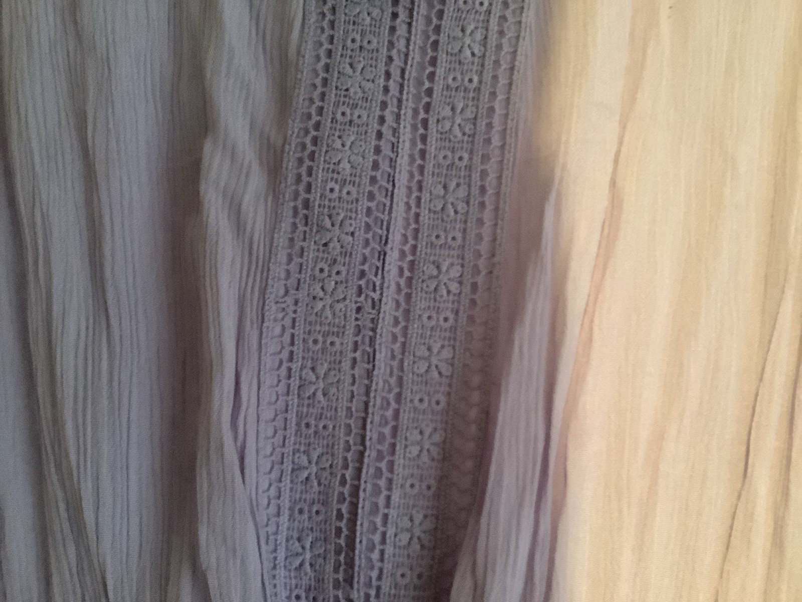 Picture 3 of 4