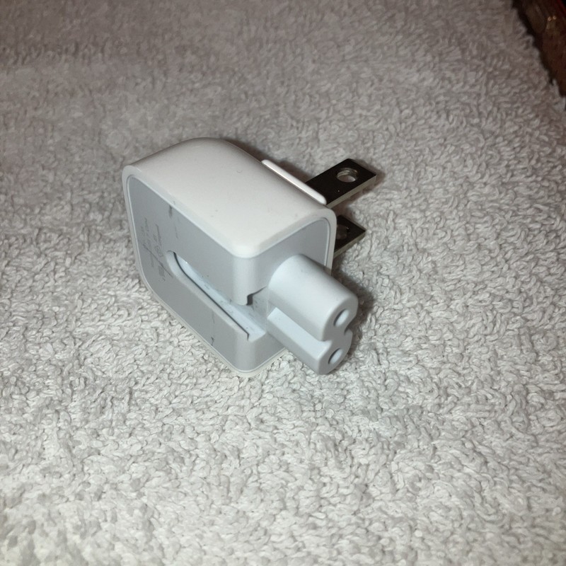 Genuine Apple Duckhead AC Wall Plug Adapter for MacBook iPad Power Adapter