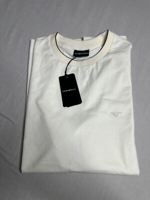 Emporio Armani Herren T-Shirt Farbe Hellbeige Nagelneu mit Etikett.