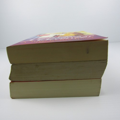 3x Debbie Macomber Large Paperback Novels: Hannah's List + A Turn in the Bend - Picture 3 of 21