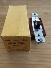 HUBBELL 1223 A.C. FLUSH TOGGLE SWITCH- 20A Three Way. Made In USA