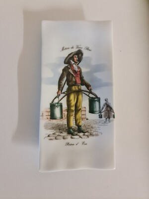 Limoges France Porcelaines D'art Valette A. Poteur D' Eau