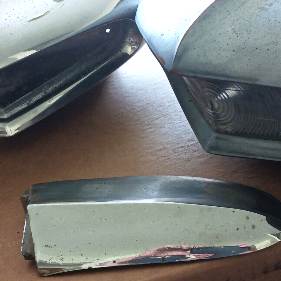 1956 Ford Crown VictoriaSunlinerFairlane Parking light Housings eBay