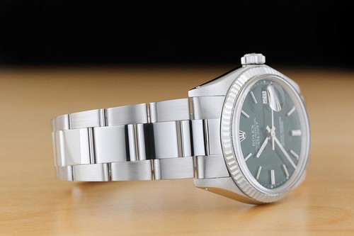 Rolex Hombre Datejust Verde Esfera 18K Blanco Acero Oro Reloj W/ Oyster Pulsera - Imagen 7 de 8