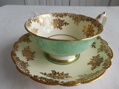 アンティーク　Paragon イギリス　オーストリア　皿 vintage Paragon apptmt to H.M. The QUEEN MARY fine bone China CUP