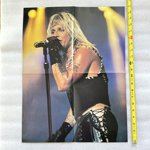 Blast! Live Metal Dec. 1987 First Issue - Picture 11 of 16