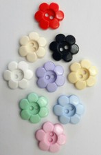 Daisy buttons Acrylic 15mm 2 hole novelty button - 10 colours - Cardigan / Baby