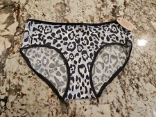 True Vintage Victoria  s Secret Fabulous Hiphugger Underwear Leopard Large NWT