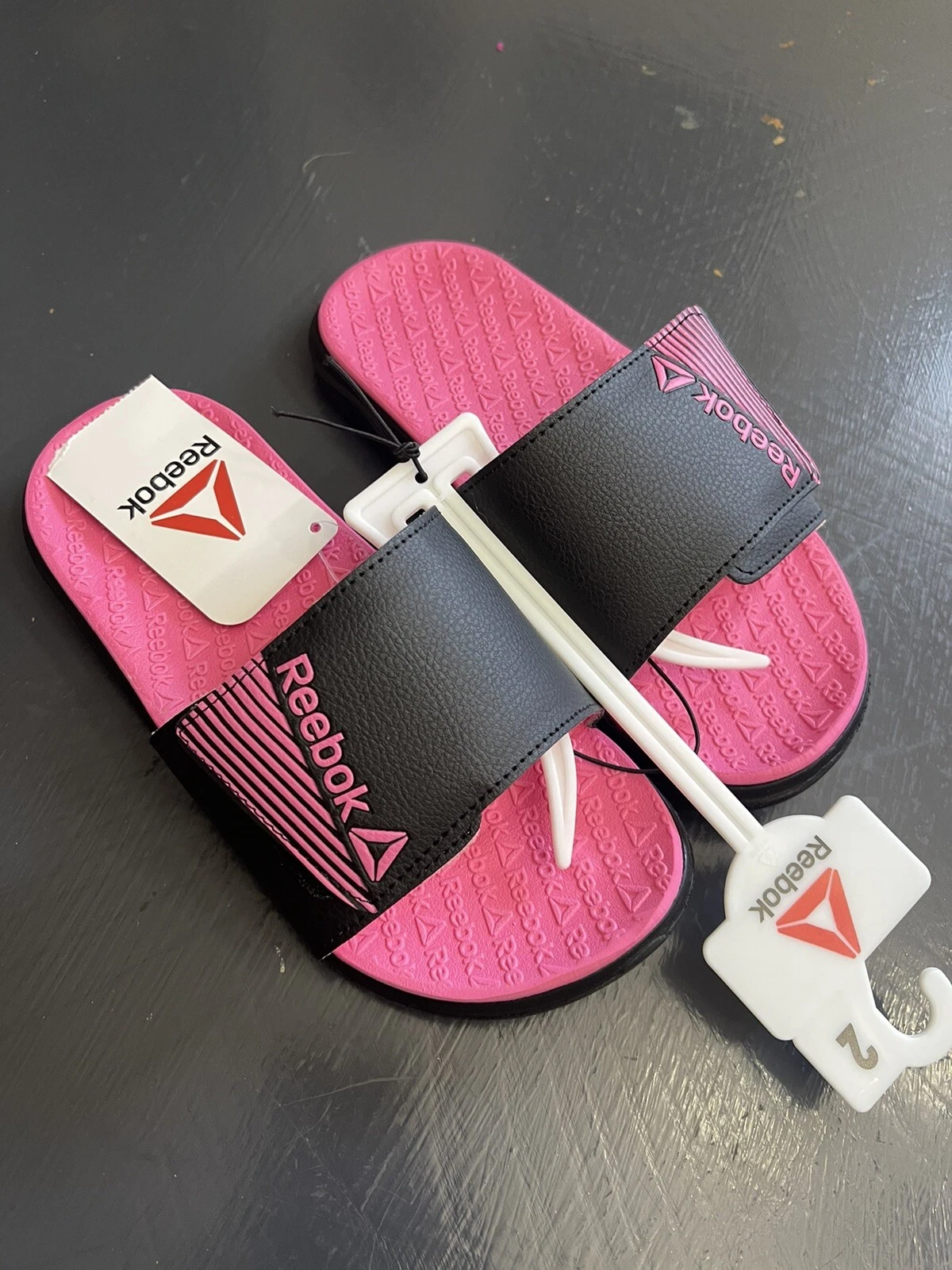 Sandali Reebok 2 slide bambina rosa caldo e nero nuovi con etichetta