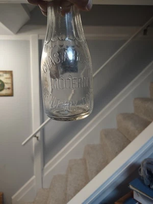 Chas A Hoak’s Modern Sanitary Dairy 1 Pint Bottle - Image 1 of 3