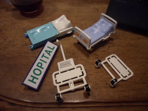 Set Playmobil Hôpital – 2 Lits (1 Adulte + 1 Enfant) – Accessoire City Life