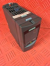 Siemens 6SE6440-2UD21-5AA1 Micromaster 440 + 6SE6400-1PB00-0AA0 sofort lieferbar