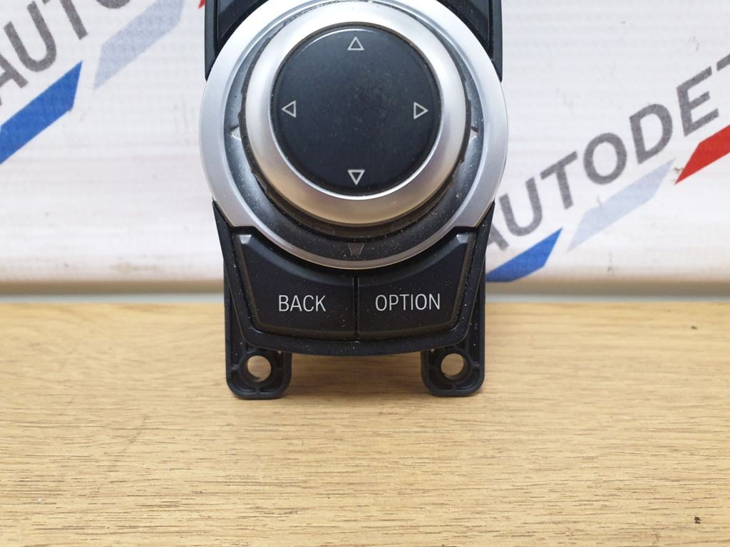 Foto 6 di 7