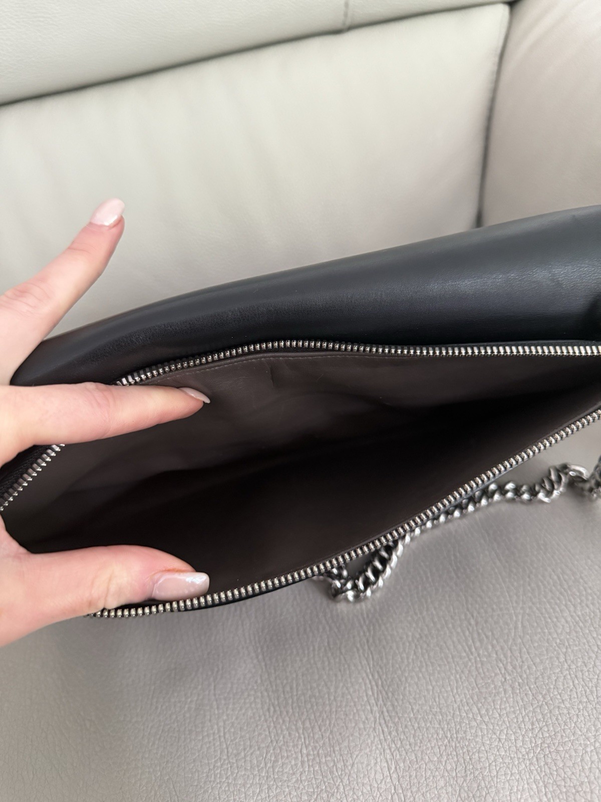 Authentic Gucci Interlocking GG Large Shoulder Cr… - image 7