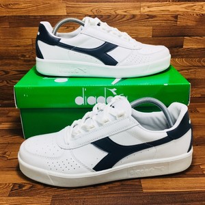 diadora azul