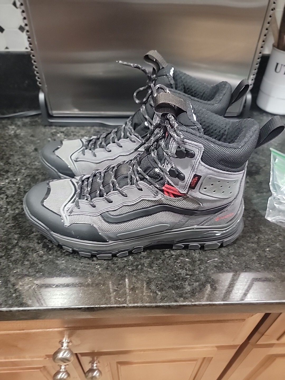 Vans Ultrarange Exo Hi GORE-TEX MTE-3 Shoe