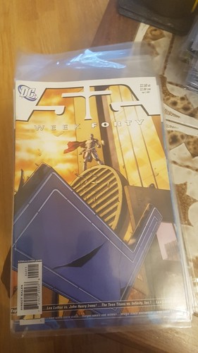 DC Comics Presents 52 "Fifty Two" #1-52 Complete Set 2006-07 - Picture 21 of 24