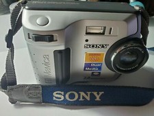 Sony MVC FD100 floppy disk 3.5" Digital LCD screen Mavica zoom Camera w/EXTRAS