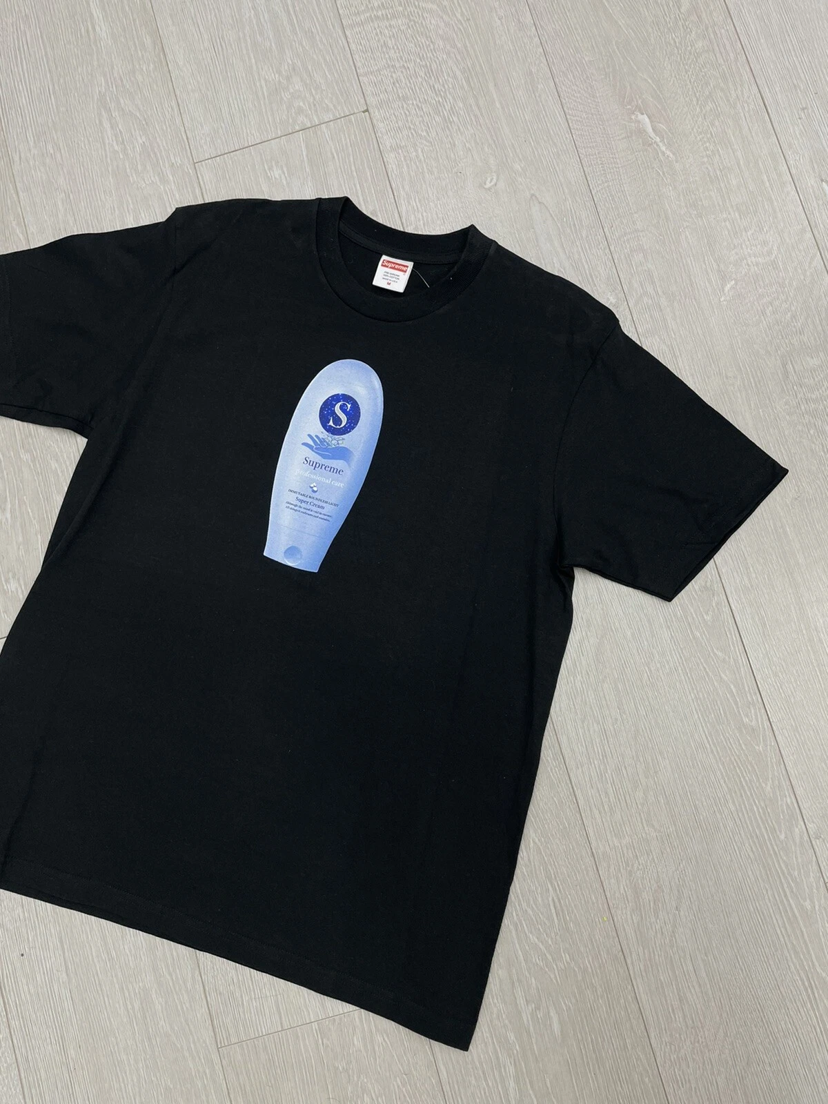 T shirt crème Supreme noir taille moyenne\M FW19 hauts t shirts patineur battage médiatique