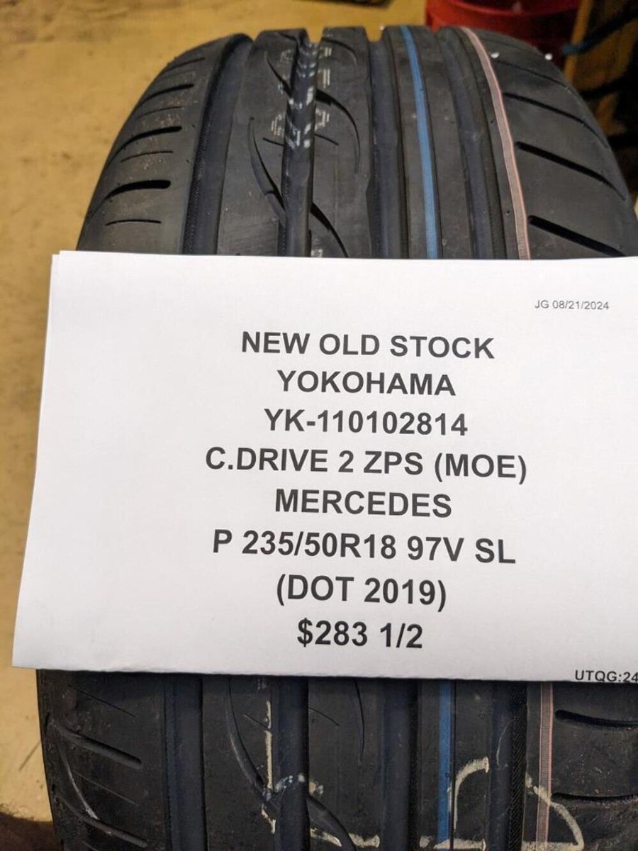 ② レイ　235 50 18 NOS YOKOHAMA C.DRIVE 2 ZPS (MOE) MERCEDES P 235/50R18 97V SL