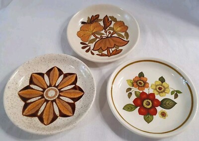 3x Palissy Untersetzer (Schmuckstück/Anstecknadel Geschirr) verschiedene Muster inkl. Kismet um 1958-1976 
