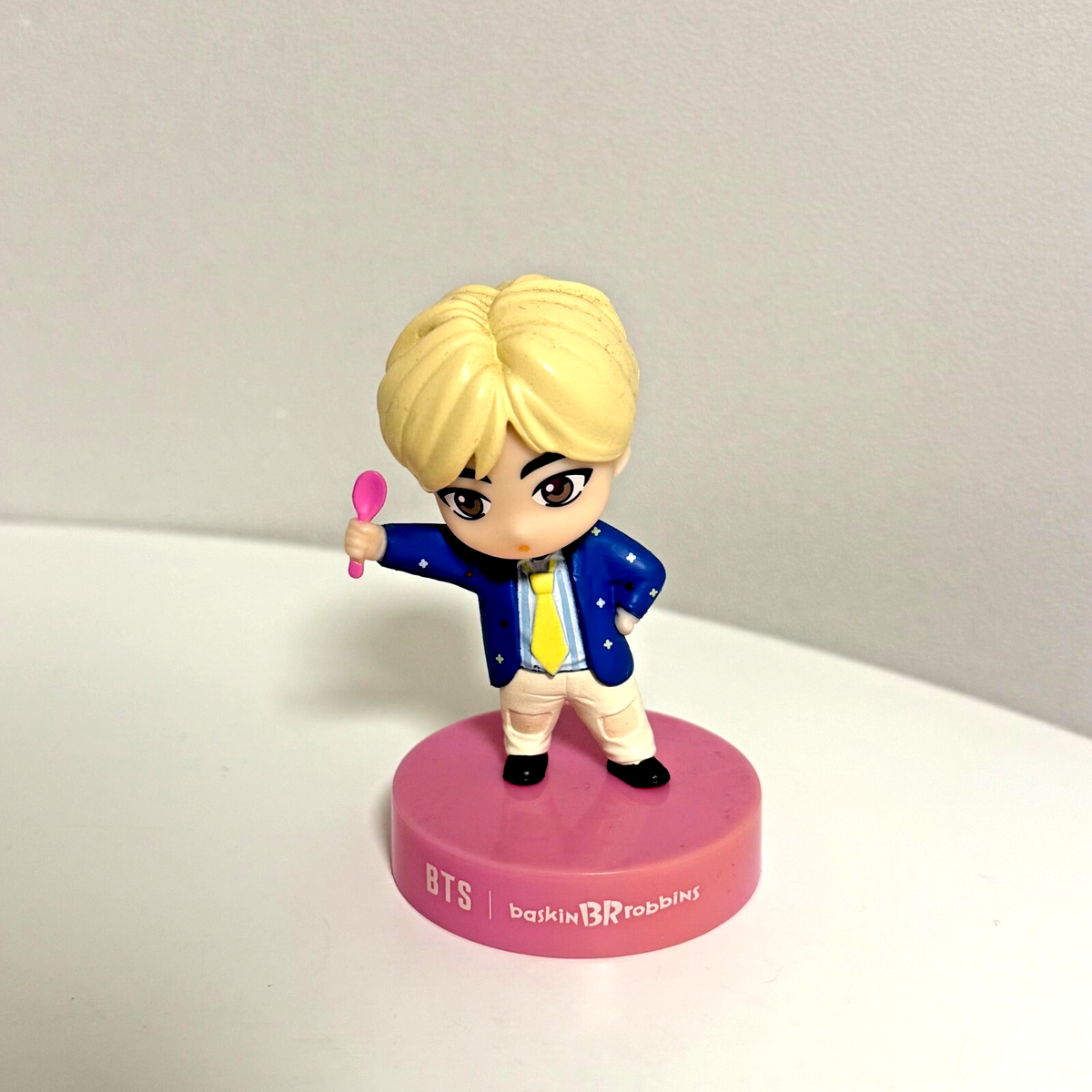 BTS x Baskin Robbins Official TinyTAN Figures – Limited